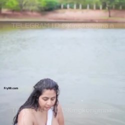 Mallu tease outdoor